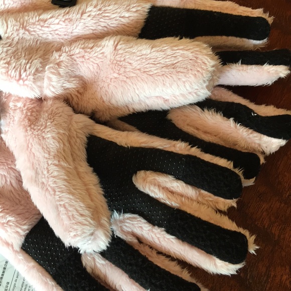 The North Face GIRLS’ OSITO ETIP™ GLOVES - Picture 4 of 5